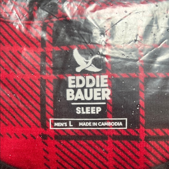 Eddie Bauer Red and Black Bear Plaid Pajama Set - Picture 4 of 7